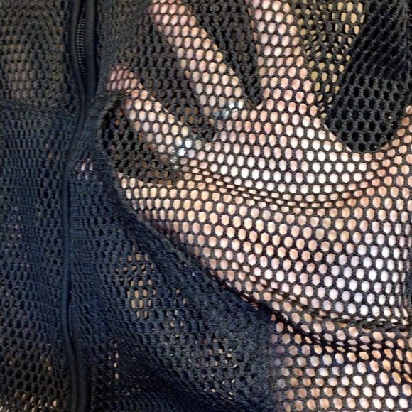 💥 Black Fishnet Hoodie - Picture 3 of 6